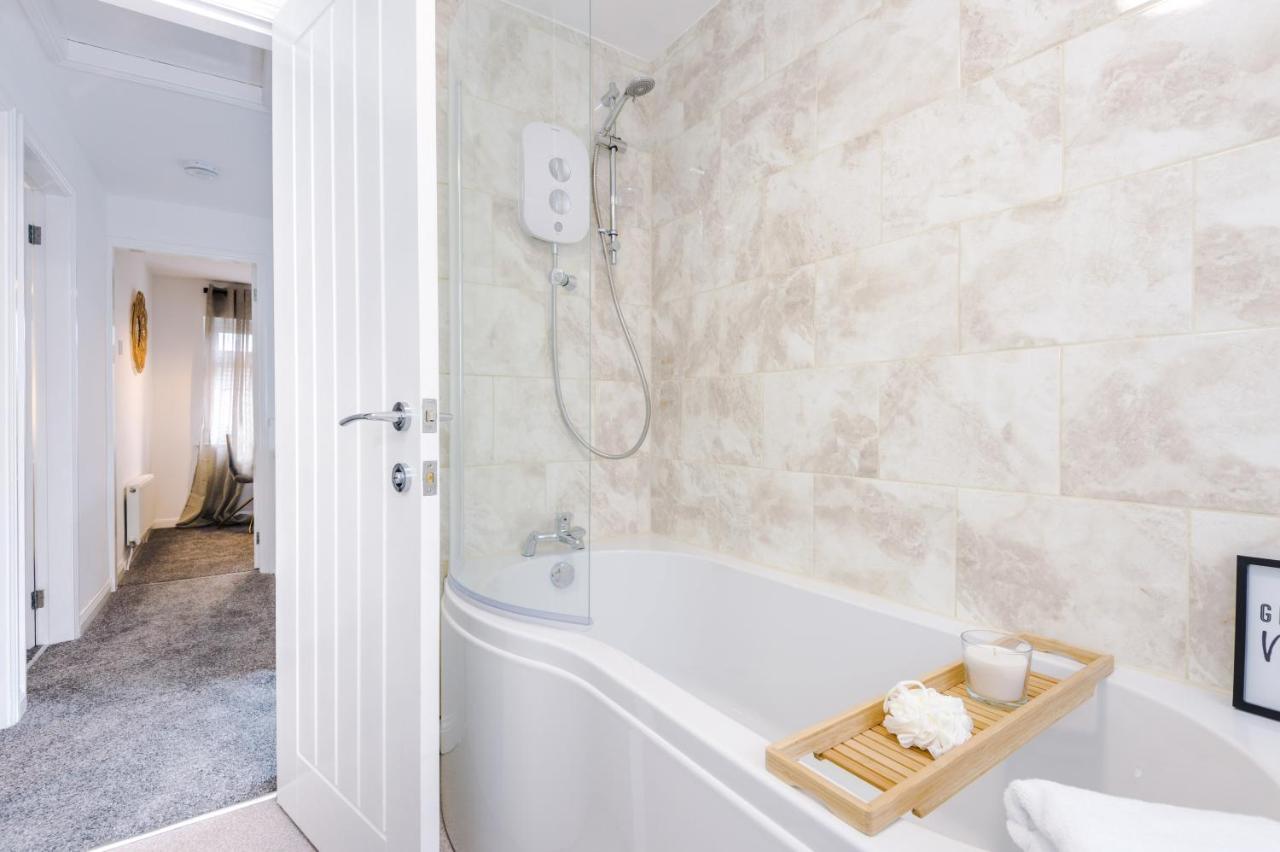 Welcoming 3 Bed Home, 10 Mins From Chester Races And Zoo Saughall Eksteriør bilde