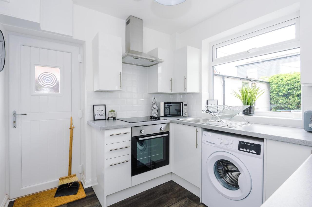 Welcoming 3 Bed Home, 10 Mins From Chester Races And Zoo Saughall Eksteriør bilde