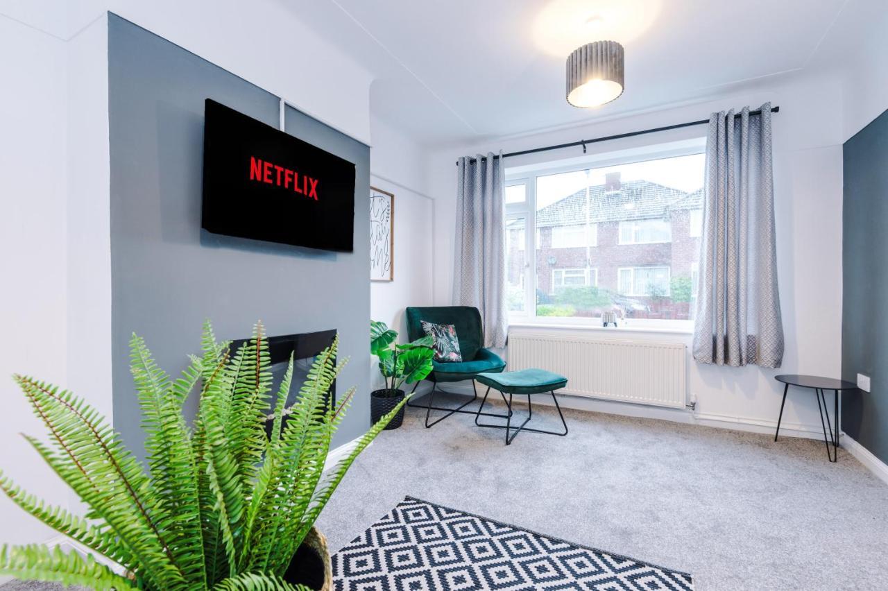 Welcoming 3 Bed Home, 10 Mins From Chester Races And Zoo Saughall Eksteriør bilde
